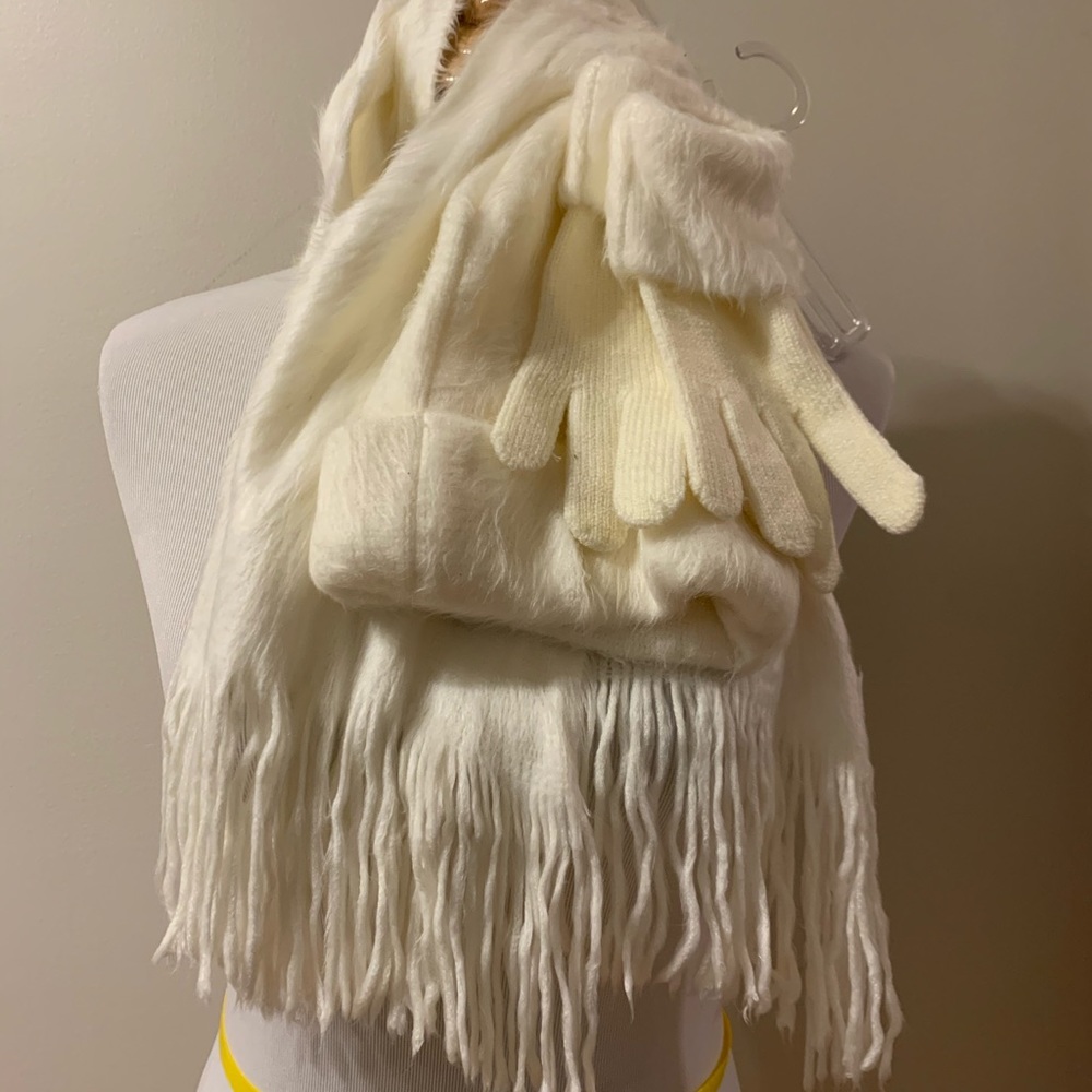 3-n-1 Scarf Set